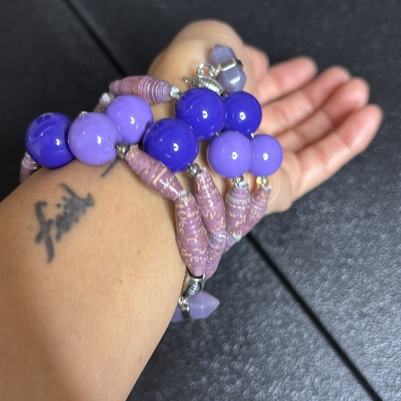 Wrap Paper Bead Purple Tones Amethyst Charm Bracelet Boho Silver Tone - Picture 7 of 8